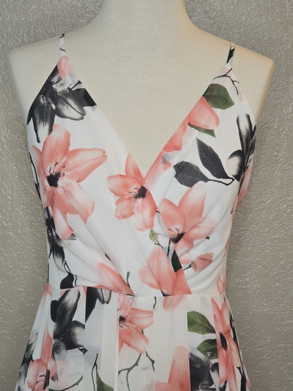Charlotte Russe Coral and White Strapless Floral Dress